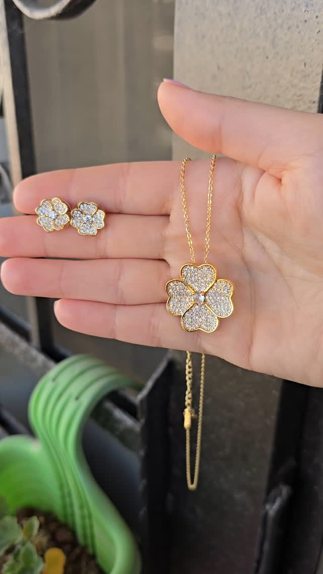 ecommerce.upsell.product_image_alt