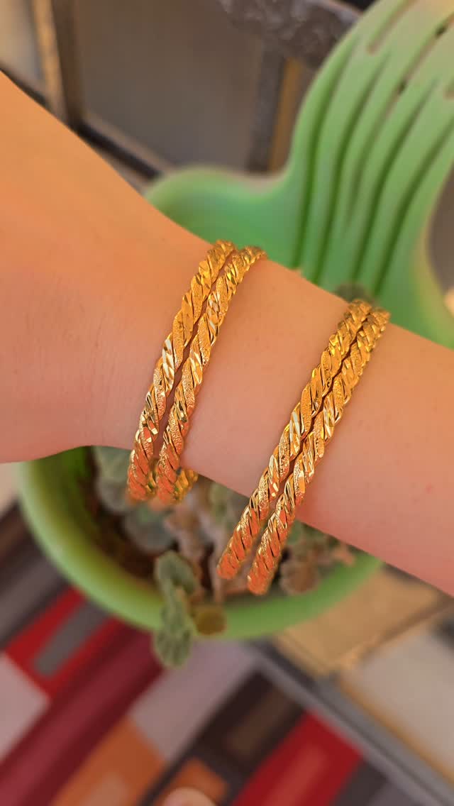 ecommerce.upsell.product_image_alt