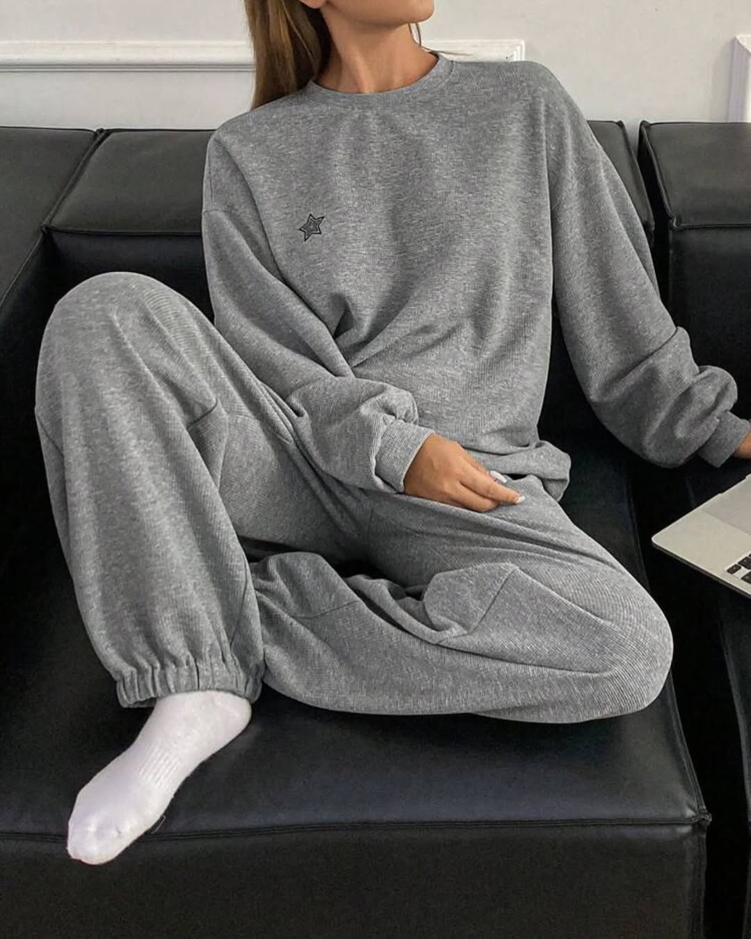 ecommerce.upsell.product_image_alt