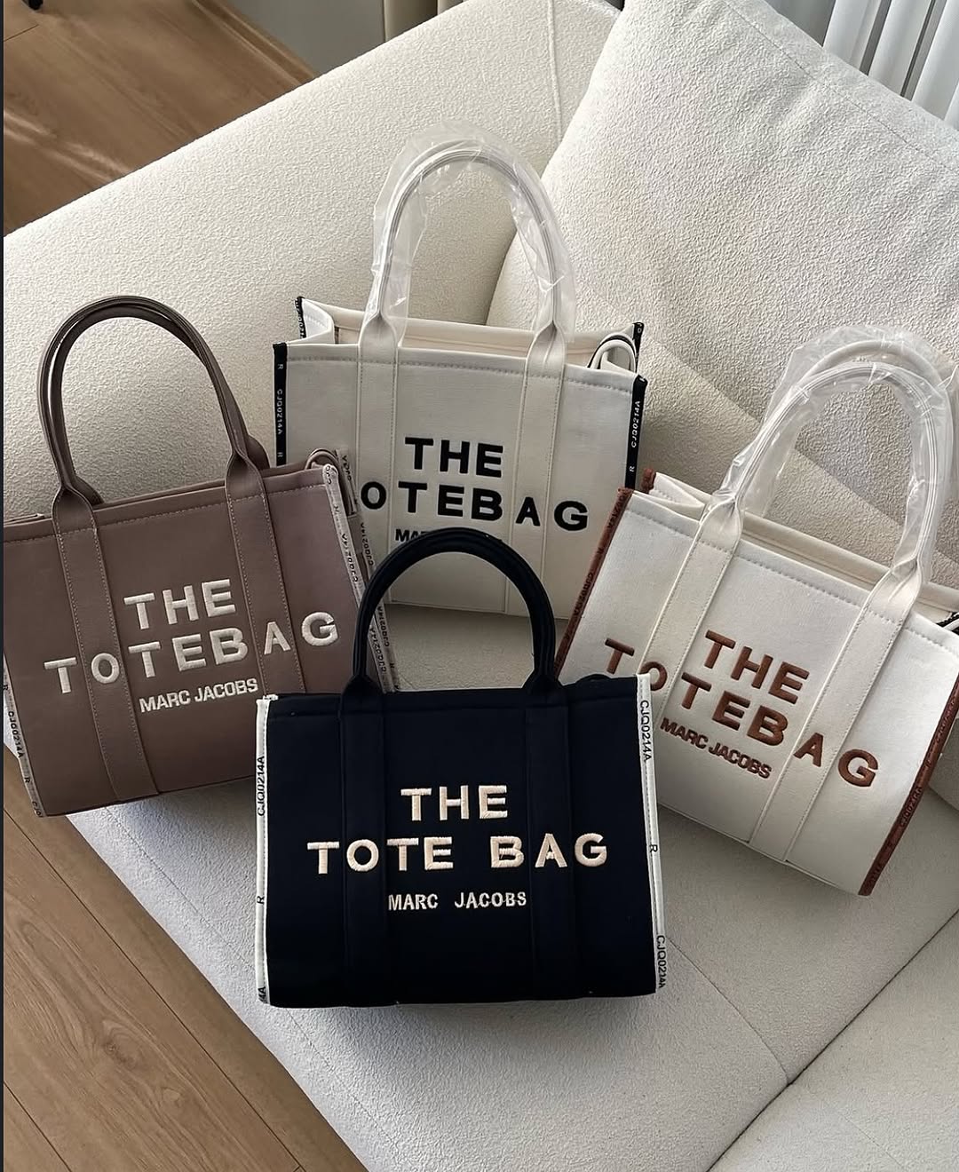 ecommerce.upsell.product_image_alt