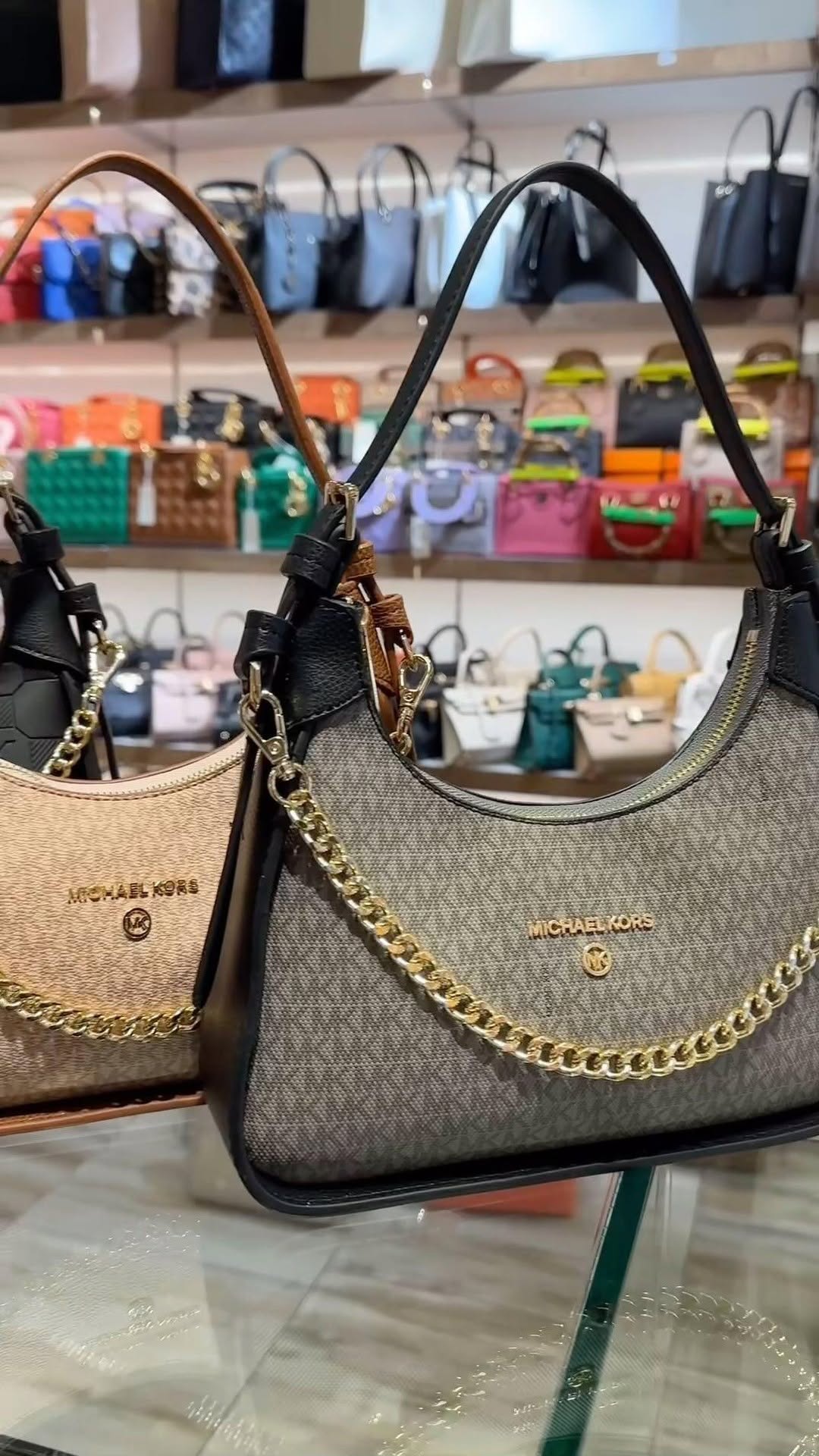 ecommerce.upsell.product_image_alt