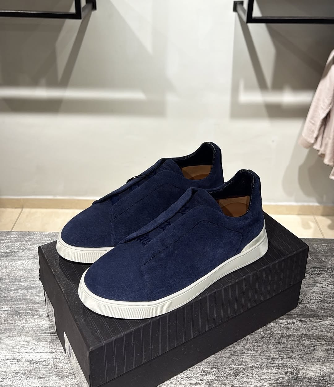 ecommerce.upsell.product_image_alt